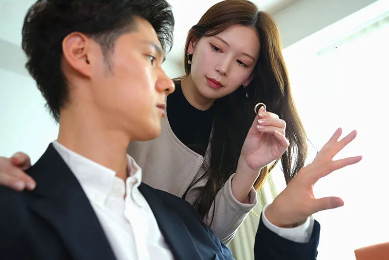 Vợ yêu đi đi giã ngoại, chồng yêu ở nhà bị nhỏ em cô vợ gạ quan hệ không trượt phát nào